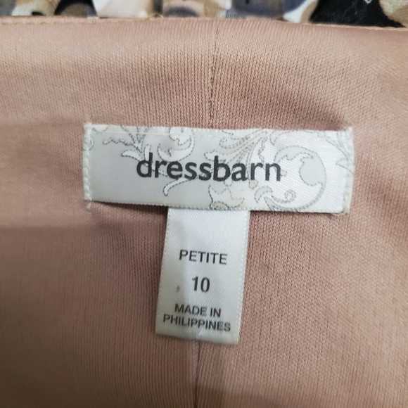 Dressbarn sleeveless size 10 petite dress. - Picture 5 of 7